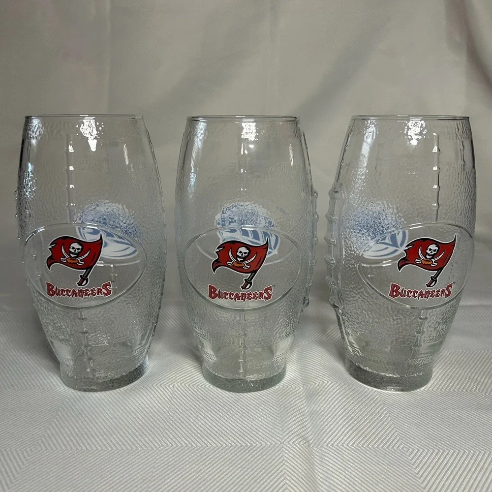 Miller Lite Tampa Bay Buccaneers Logo Football Shaped Pint Beer Glasses (3)